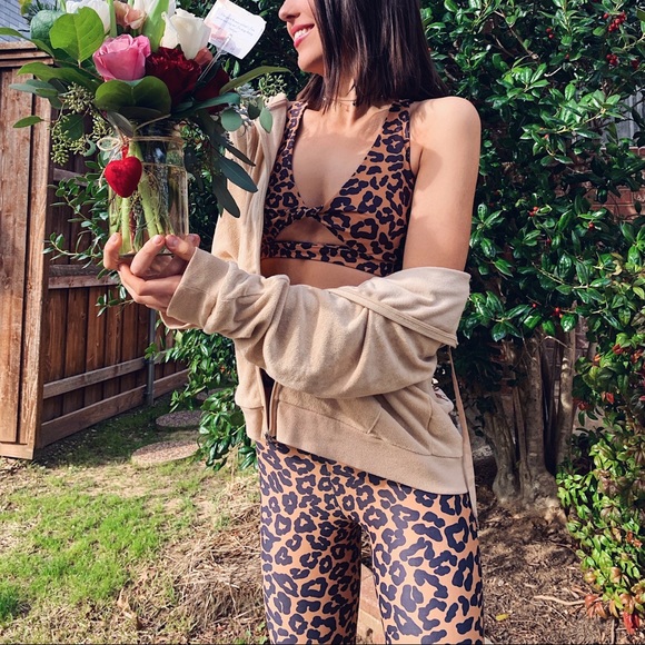 Beach Riot Leopard Set - Picture 2 of 2